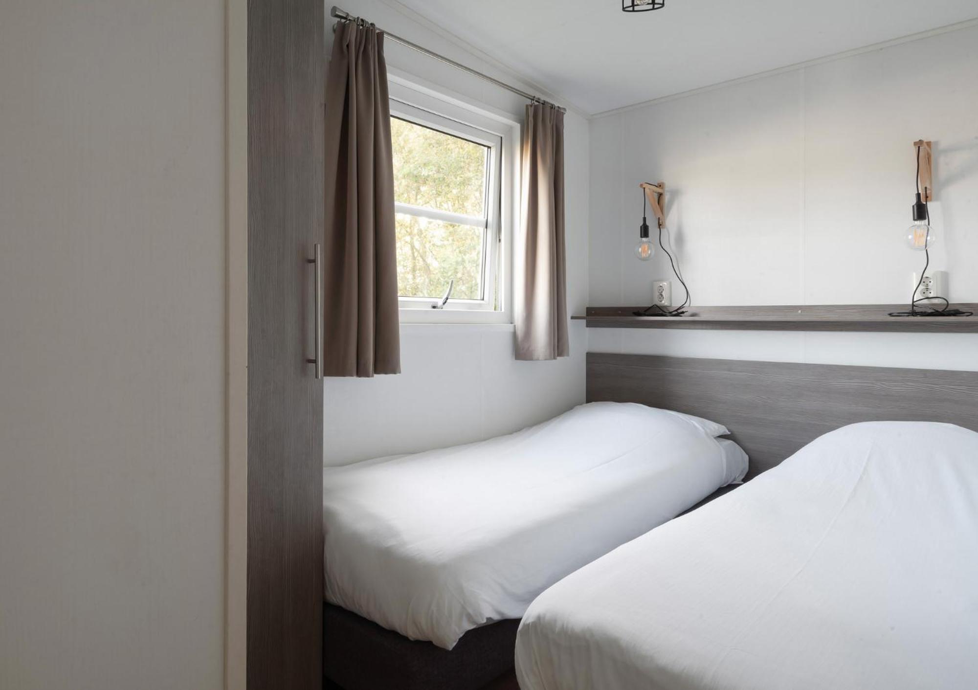 Rcn Vakantiepark De Potten Offingawier الغرفة الصورة